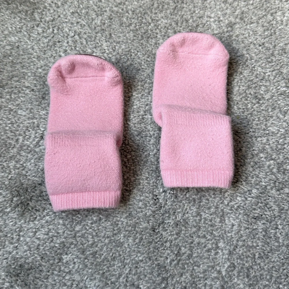 Hanna Andersson- Baby Swedish Grip Sock Slipper, Pink, size 5/7